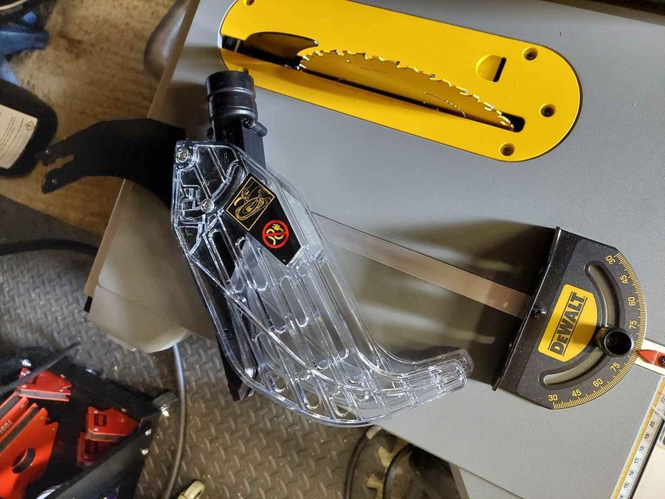 Sega da banco Dewalt DWE7485 GB 240 V