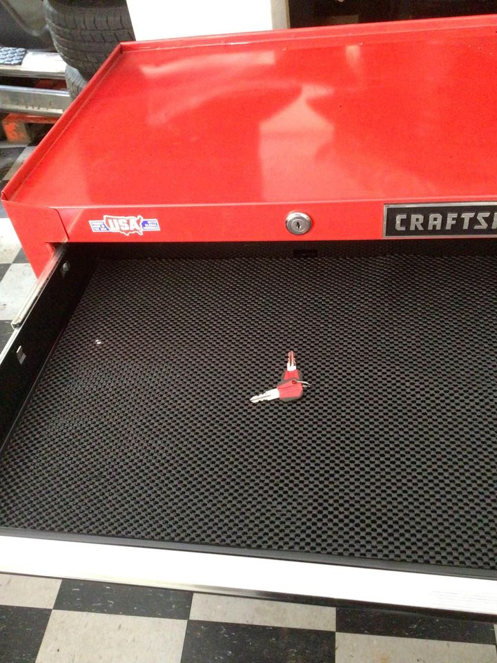 CRAFTSMAN 2000 Series 26.5-in W x 34-in H 5-Drawer Steel Rolling Tool Cabinet