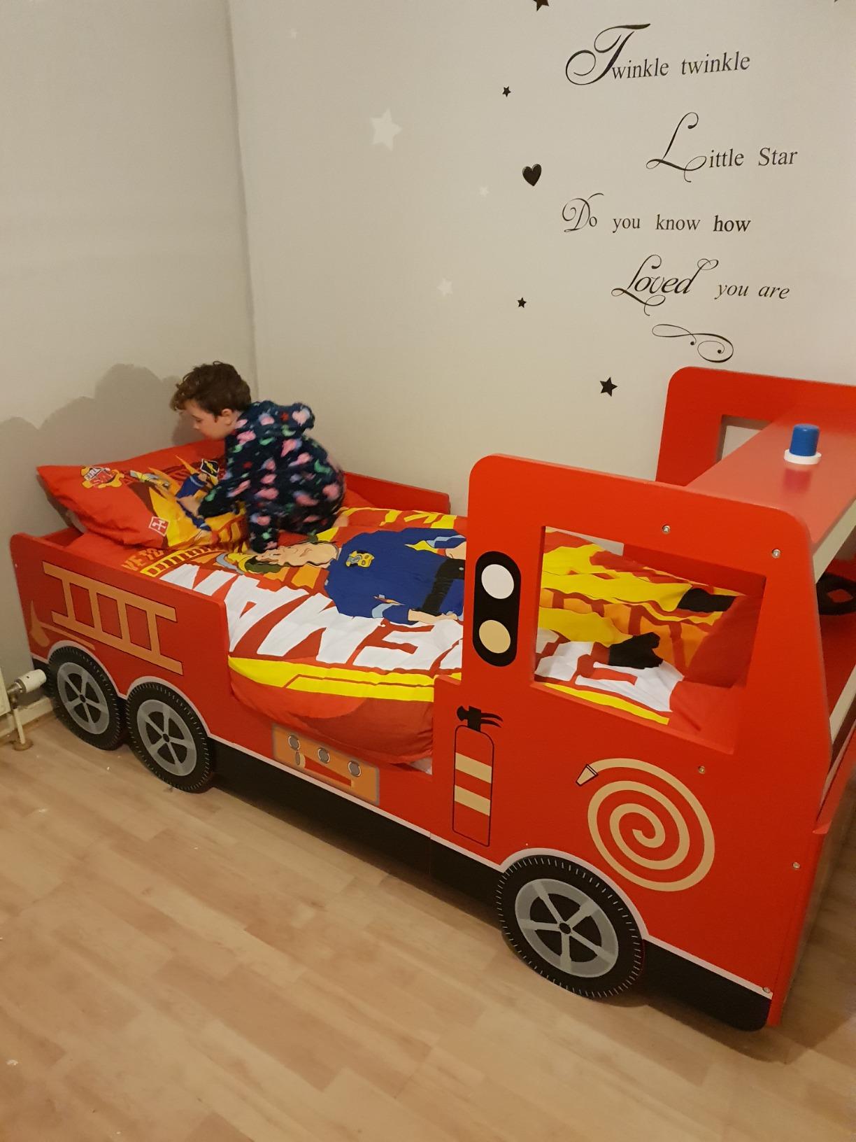 【Furniture】Children's Bed Frame Red Fire Truck Imitation Kids Bed Car Vehicle Bedroom Furniture Toddler's Bed